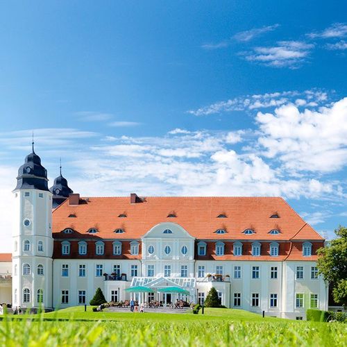 Unterkunft Schlosshotel Buyout